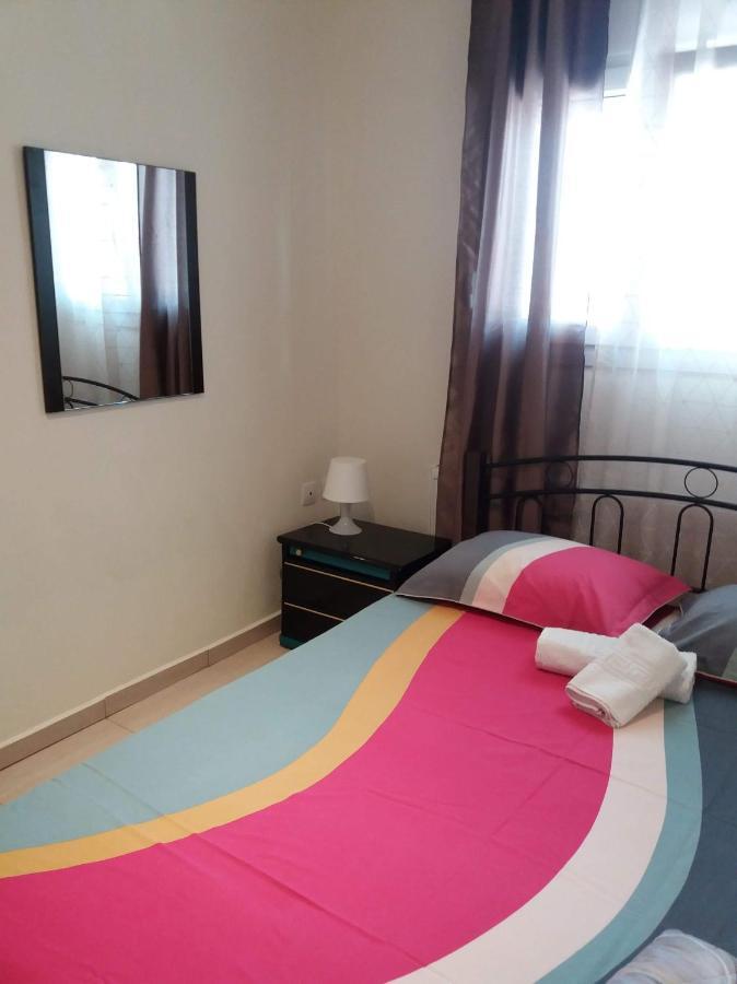 Jordan'S Studio House At 尼亚米卡尼奥纳 外观 照片